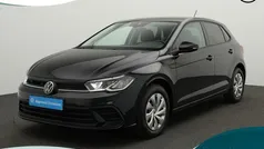 Zwart Gebruikt 2022 VW Polo Life Hatchback | € 23.450 (Eerlijke prijs)
