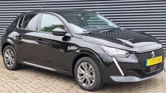 Zwart Gebruikt 2020 Peugeot e-208 Allure Hatchback | € 14.500 (Eerlijke prijs)