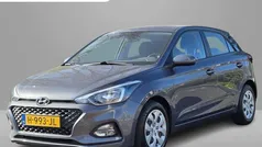 Grijs Gebruikt 2020 Hyundai i20 Comfort Hatchback | € 13.290 (Eerlijke prijs)