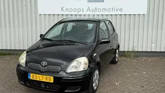 Gebruikt 2003 Toyota Yaris Sol Hatchback | € 2.945 (Eerlijke prijs)