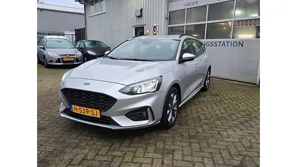 Gebruikt 2020 Ford Focus ST-Line Stationwagen | € 12.750 (Goede deal)