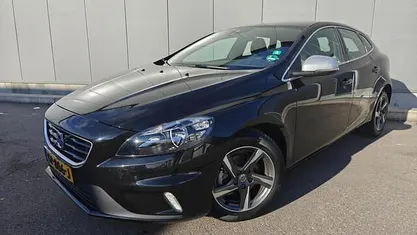 Occasion Volvo V40 R-Design 120 PK (88 kW) 2015 Zwart Hatchback
