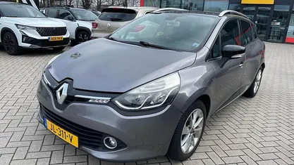 Occasion Renault Clio GrandTour LIMITED 90 PK (66 kW) 2016 Grijs Stationwagen