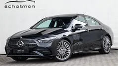 Zwart Gebruikt 2025 Mercedes CLA250 Premium Sedan | € 44.500 (Eerlijke prijs)