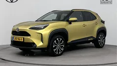 Goud Gebruikt 2024 Toyota Yaris Cross Plus SUV | € 28.485 (Eerlijke prijs)