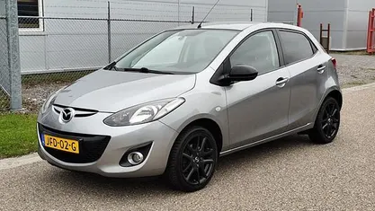 Occasion Mazda 2 84 PK (61 kW) 2013 Grijs Hatchback