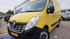 Geel Gebruikt 2015 Renault Master Van | € 7.950 (Super prijs)