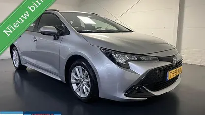 Gebruikt 2023 Toyota Corolla Active Stationwagen | € 23.995 (Eerlijke prijs)