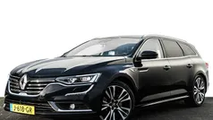Zwart (metallic) Gebruikt 2018 Renault Talisman Initiale Paris Stationwagen | € 17.900 (Eerlijke prijs)