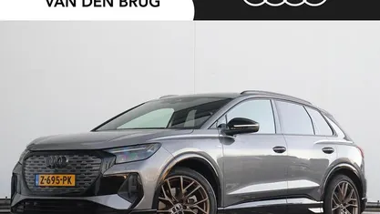 Grijs Occasion 2024 Audi Q4 e-tron SUV | € 40.195 (Eerlijke prijs)