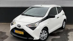 Wit Gebruikt 2019 Toyota Aygo Hatchback | € 10.699 (Eerlijke prijs)