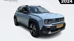 Gebruikt 2025 Renault R4 Komfort SUV | € 38.389 (Eerlijke prijs)