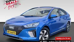 Blauw metallic Gebruikt 2018 Hyundai Ioniq Sedan | € 13.730 (Eerlijke prijs)
