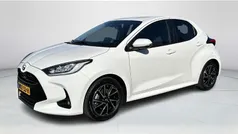 Gebruikt 2022 Toyota Yaris Hybrid Hatchback | € 22.945 (Eerlijke prijs)