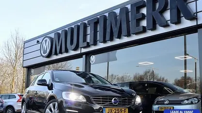 Occasion 2016 Volvo V60 Stationwagen | € 13.885 (Eerlijke prijs)