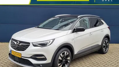 Wit Occasion 2021 Opel Grandland X Business Elegance SUV | € 21.035 (Eerlijke prijs)