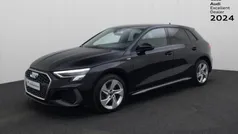 Gebruikt 2022 Audi A3 Sportback S-Line Hatchback | € 27.840 (Super prijs)
