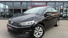 Zwart Gebruikt 2018 VW Touran Comfortline MPV | € 19.850 (Goede deal)