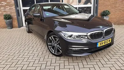 Occasion 2019 BMW 530e Executive Sedan | € 22.500 (Eerlijke prijs)