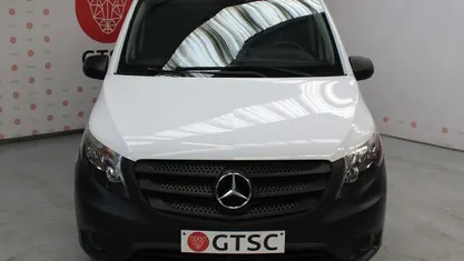 Occasion 2020 Mercedes Vito Van | € 18.250 (Goede deal)