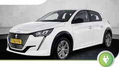 Wit Gebruikt 2023 Peugeot e-208 Style Hatchback | € 20.200 (Eerlijke prijs)