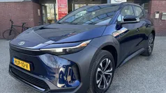 Blauw, metallic lak Nieuw 2025 Toyota bZ4X Active SUV | € 39.900 (Eerlijke prijs)