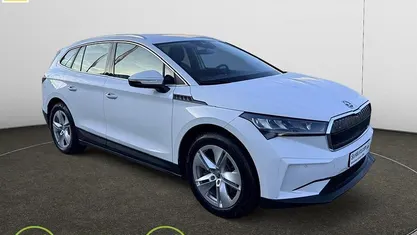 Wit Occasion 2026 Skoda Enyaq iV SUV | € 32.595 (Super prijs)