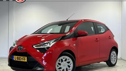 Occasion Toyota Aygo X-play 74 PK (54 kW) 2021 Hatchback