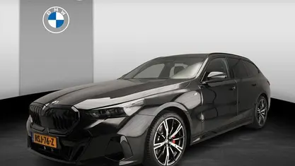 Occasion 2025 BMW 520 Comfort Edition Stationwagen | € 69.900 (Goede deal)