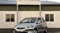 Grijs Gebruikt 2004 Honda Jazz LS Hatchback | € 2.995 (Eerlijke prijs)