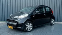 Zwart Gebruikt 2011 Peugeot 107 Hatchback | € 4.450 (Eerlijke prijs)