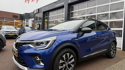 Gebruikt 2023 Renault Captur Intens SUV | € 24.985 (Eerlijke prijs)