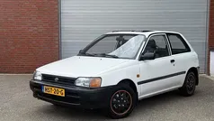 Wit Gebruikt 1996 Toyota Starlet Hatchback | € 2.799 (Eerlijke prijs)