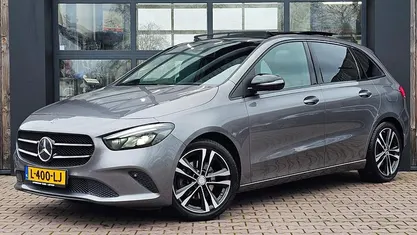 Gebruikt 2019 Mercedes B200 Business MPV | € 24.450 (Eerlijke prijs)