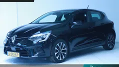 Zwart Gebruikt 2021 Renault Clio V Zen Hatchback | € 14.395 (Eerlijke prijs)