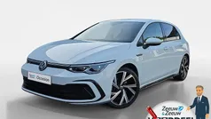 Wit Gebruikt 2021 VW Golf VIII Business Hatchback | € 25.940 (Eerlijke prijs)
