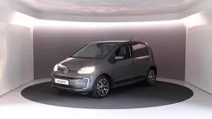 Grijs, metallic lak Gebruikt 2022 VW e-up! Style Hatchback | € 17.949 (Eerlijke prijs)