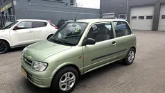 Groen, metallic lak Gebruikt 1999 Daihatsu Cuore Hatchback | € 900 (Eerlijke prijs)