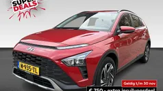 Rood metallic Gebruikt 2022 Hyundai Bayon Comfort SUV | € 16.430 (Eerlijke prijs)