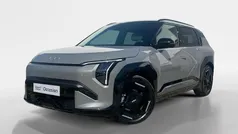 Grijs Gebruikt 2024 Kia EV3 4 SUV | € 43.945 (Eerlijke prijs)