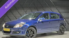 Blauw Gebruikt 2004 Opel Astra Hatchback | € 2.995 (Eerlijke prijs)