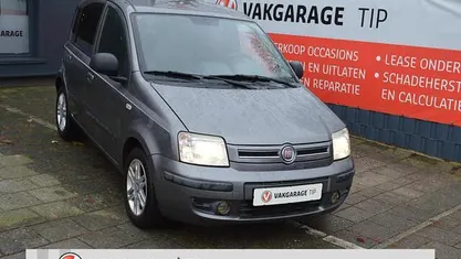 Grijs Gebruikt 2010 Fiat Panda Emotion Hatchback | € 2.450 (Eerlijke prijs)