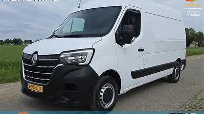 Gebruikt 2022 Renault Master Van | € 17.899 (Goede deal)
