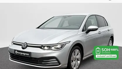 Gebruikt 2022 VW Golf VIII Style Hatchback | € 26.999 (Goede deal)