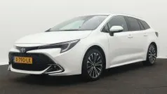 Gebruikt 2023 Toyota Corolla Edition Stationwagen | € 30.945 (Eerlijke prijs)
