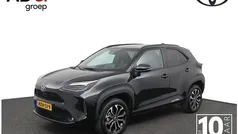 Zwart Nieuw 2025 Toyota Yaris Cross SUV | € 33.450 (Eerlijke prijs)