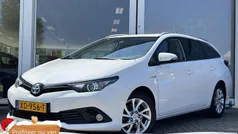 Gebruikt 2018 Toyota Auris Hybrid Plus Stationwagen | € 15.950 (Eerlijke prijs)
