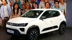 Wit Nieuw 2025 Dacia Spring Expression Hatchback | € 18.950 (Goede deal)