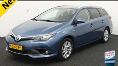 Gebruikt 2016 Toyota Auris Hybrid Trend Stationwagen | € 13.750 (Goede deal)