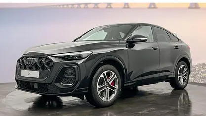 Occasion 2026 Audi Q5 Sportback Competition SUV | € 79.877 (Eerlijke prijs)